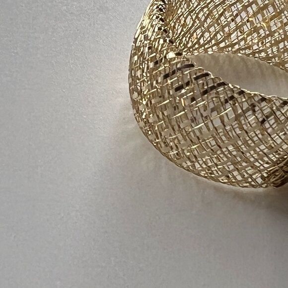 Leslie's 14K Yellow Gold Mesh Stretch Ring – Made in Italy | Lifetime Guarantee - Picture 8 of 12